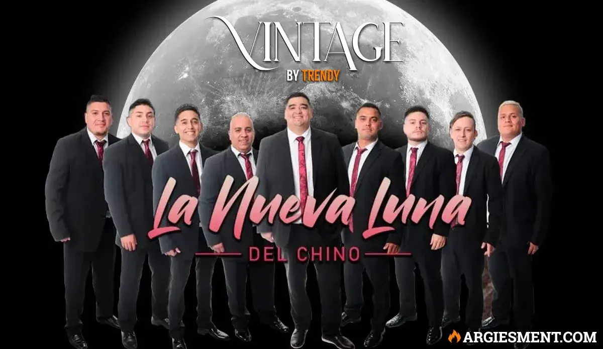 Presentación en vivo de La Nueva Luna del Chino en Vintage Palermo, Buenos Aires
